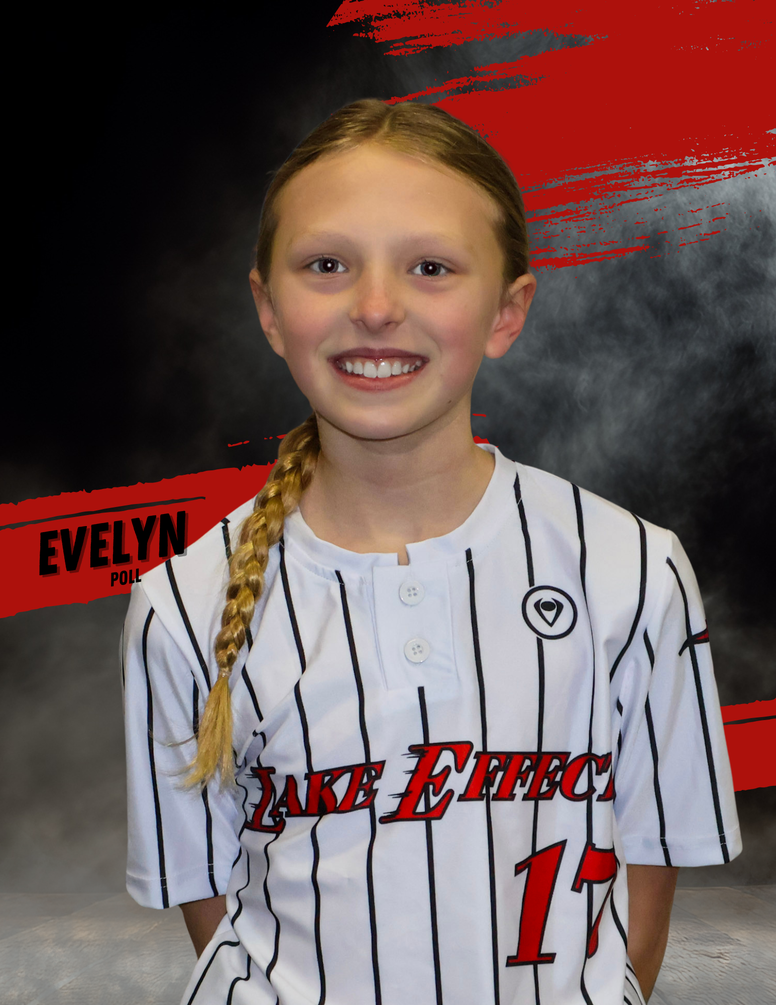 Evelyn Poll headshot