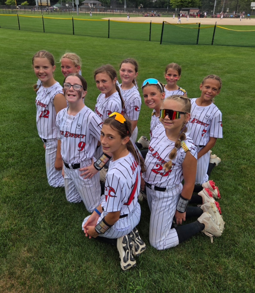 Image 28 from 11U - Black slideshow