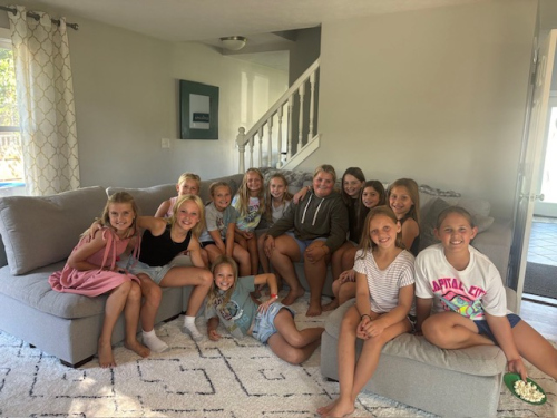 Image 31 from 12U - Black slideshow